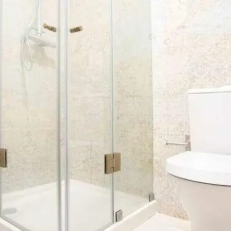 Moeda '60 - Second Floor Коимбра