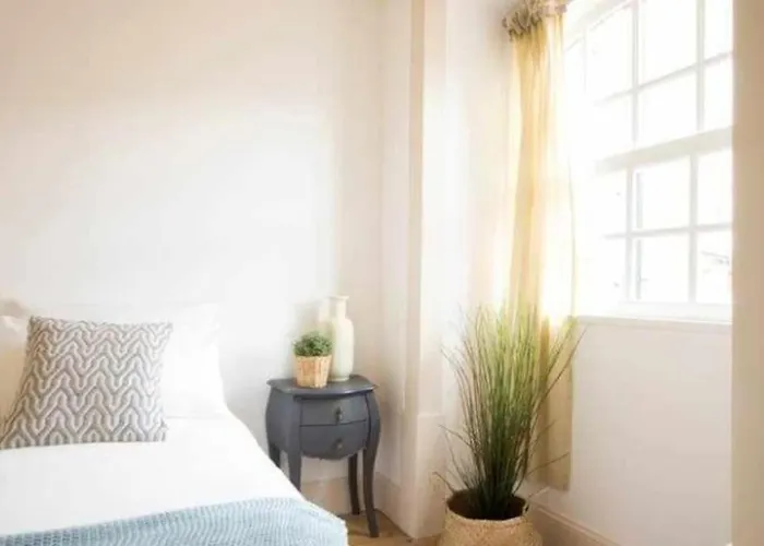 Moeda '60 - Second Floor *